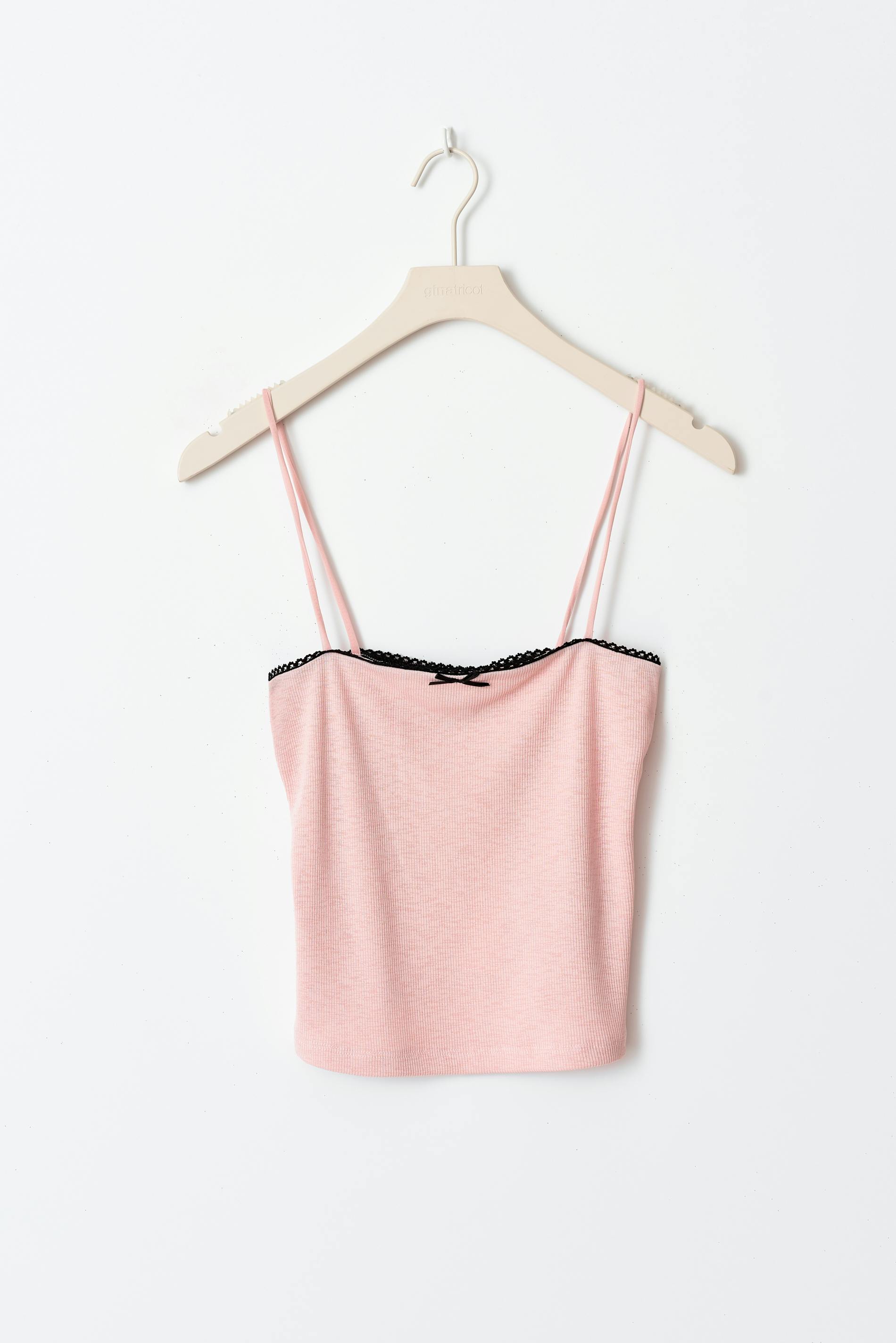 Bow strap singlet