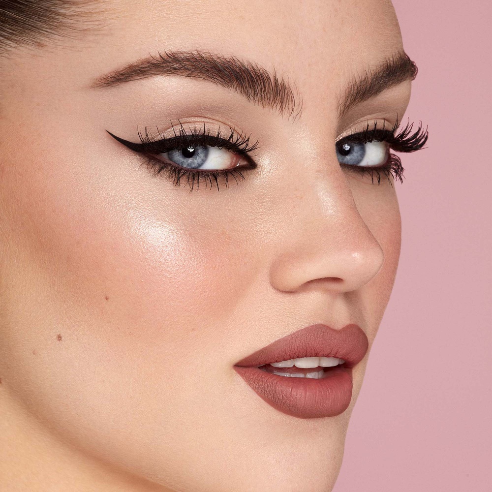 kylie by kylie jenner Brow Kit Kit Crayon à sourcils + Gel à sourcils