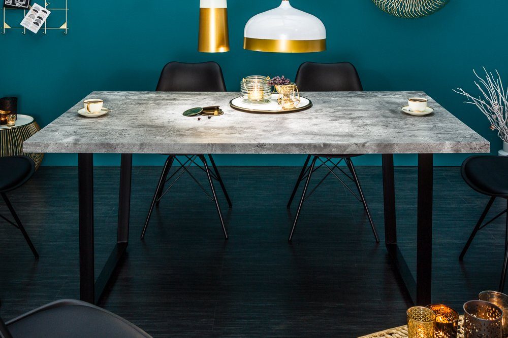 riess-ambiente Esstisch LOFT 160cm grau, Beton-Optik · Kufen-Gestell · Küchentisch · Industrial Design