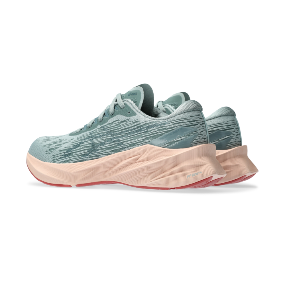 Asics Novablast 3 1012B288-405 / blau