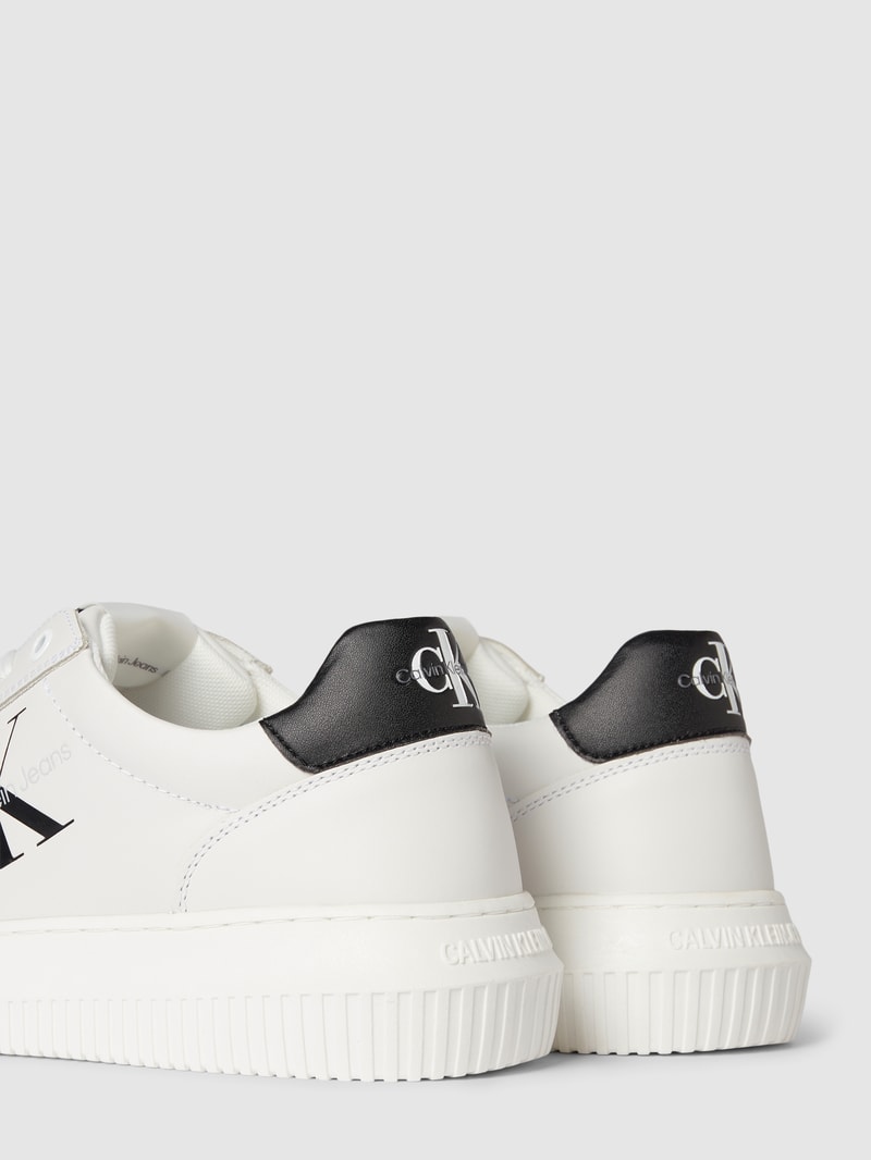 Sneaker mit Logo-Print Modell 'CHUNKY' in weiss