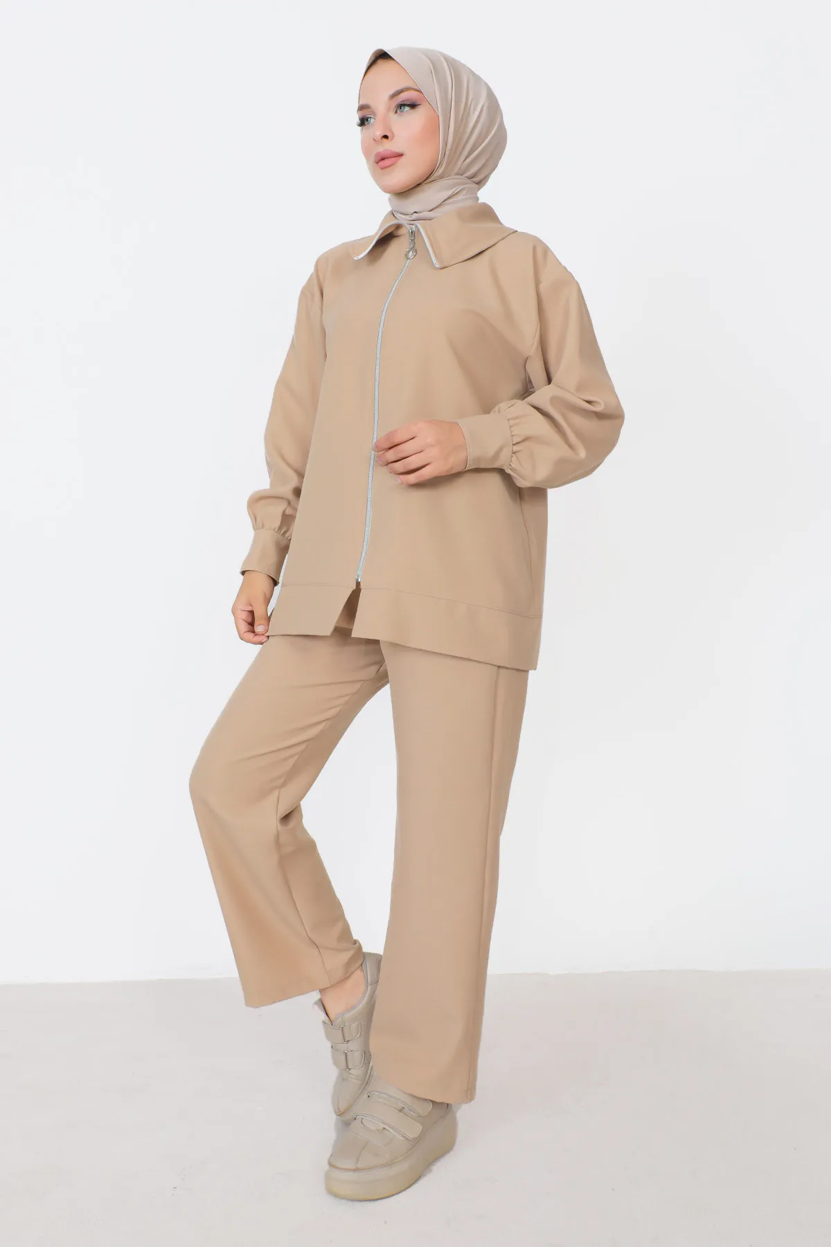 Tesettür Dünyası  Doppelanzug mit Reißverschluss TSD230905 Beige