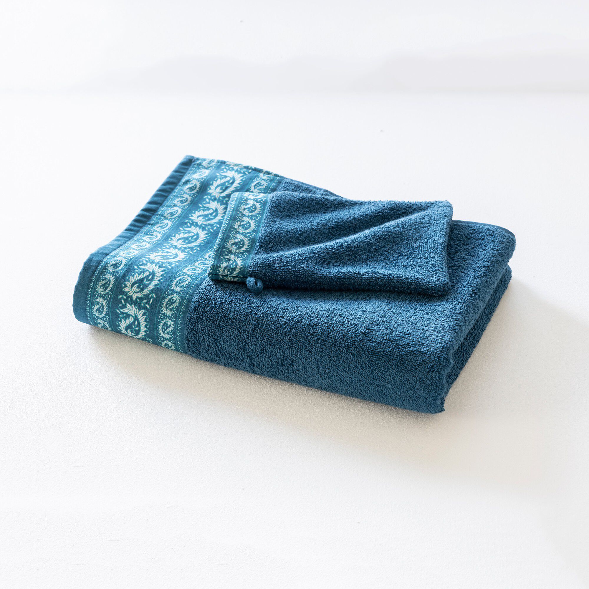 Éponge bouclette 420 g/m² liteau imprimé cachemire