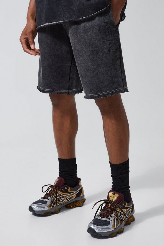Active Shorts mit Acid-Waschung