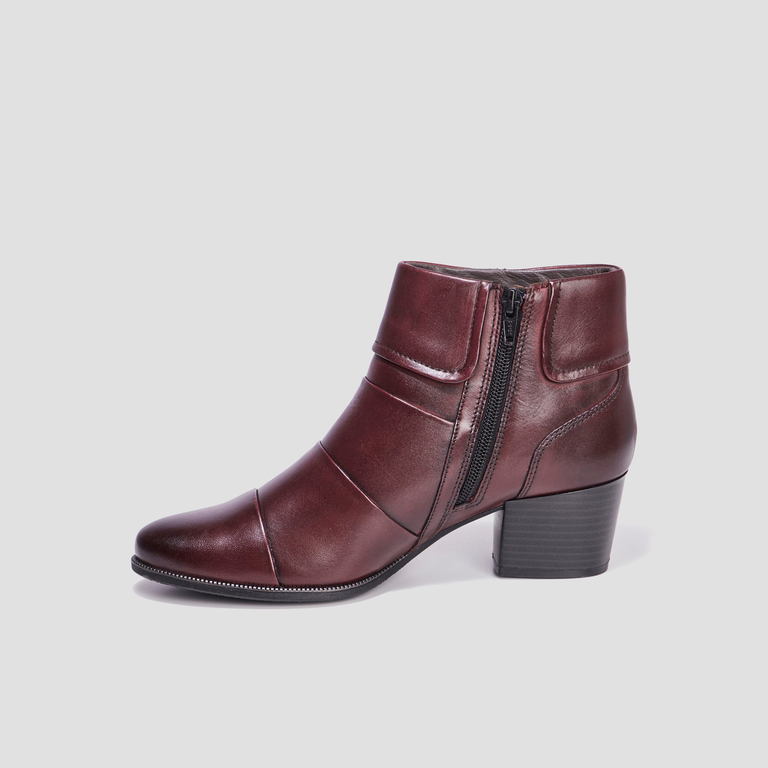 Bottines à talons en cuir pied large bordeaux femme | La Halle
