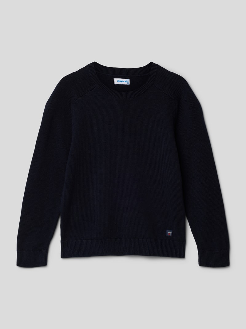 Strickpullover mit Label-Patch in marineblau