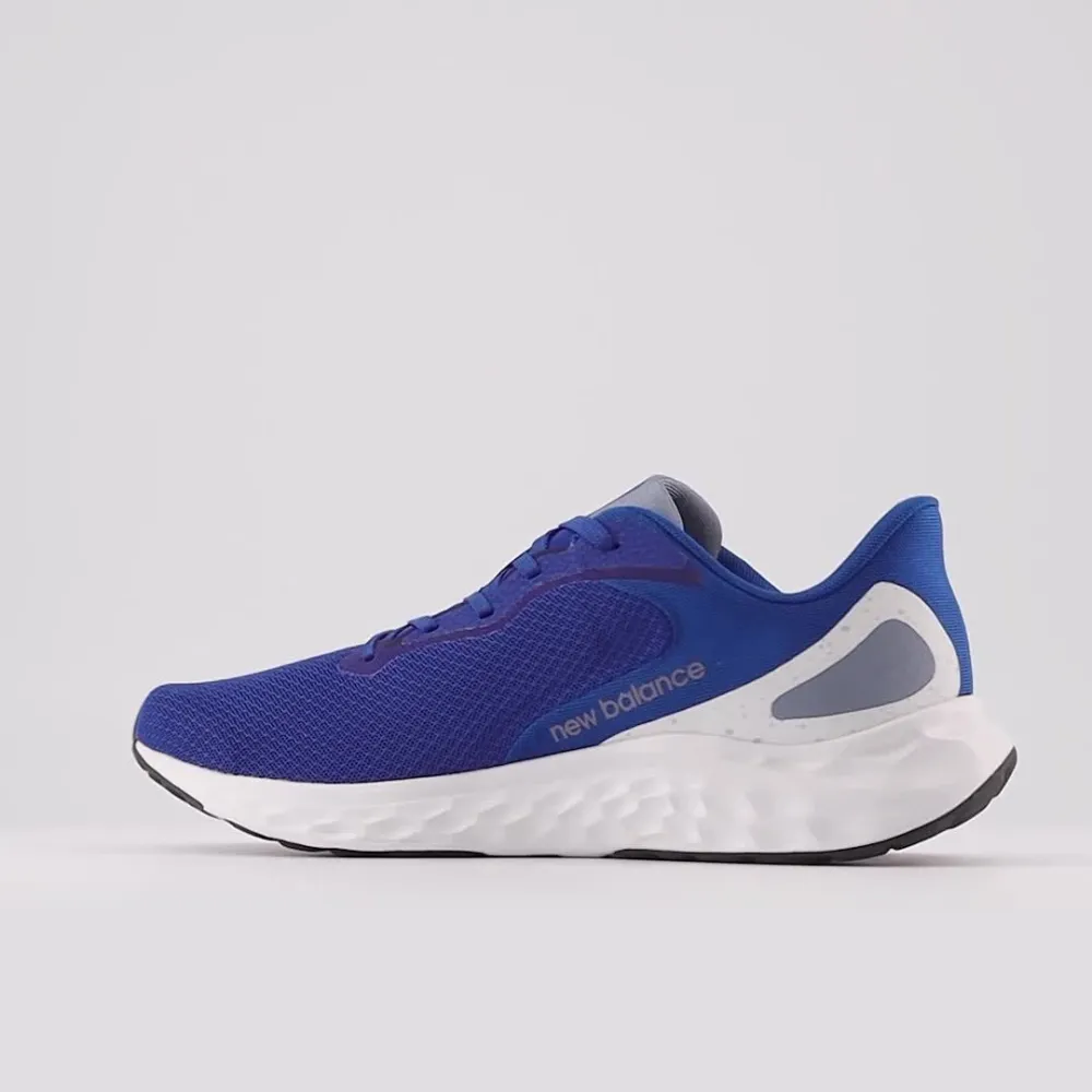New Balance Fresh Foam Arishi v4 MARISLB4 / blau