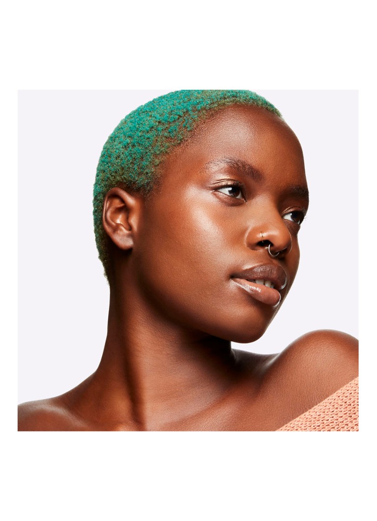 M·A·C Studio Radiance Moist - primer