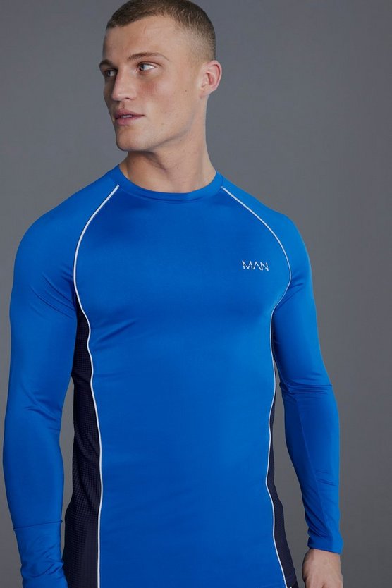 Langärmliges Man Active Muscle-Fit Oberteil