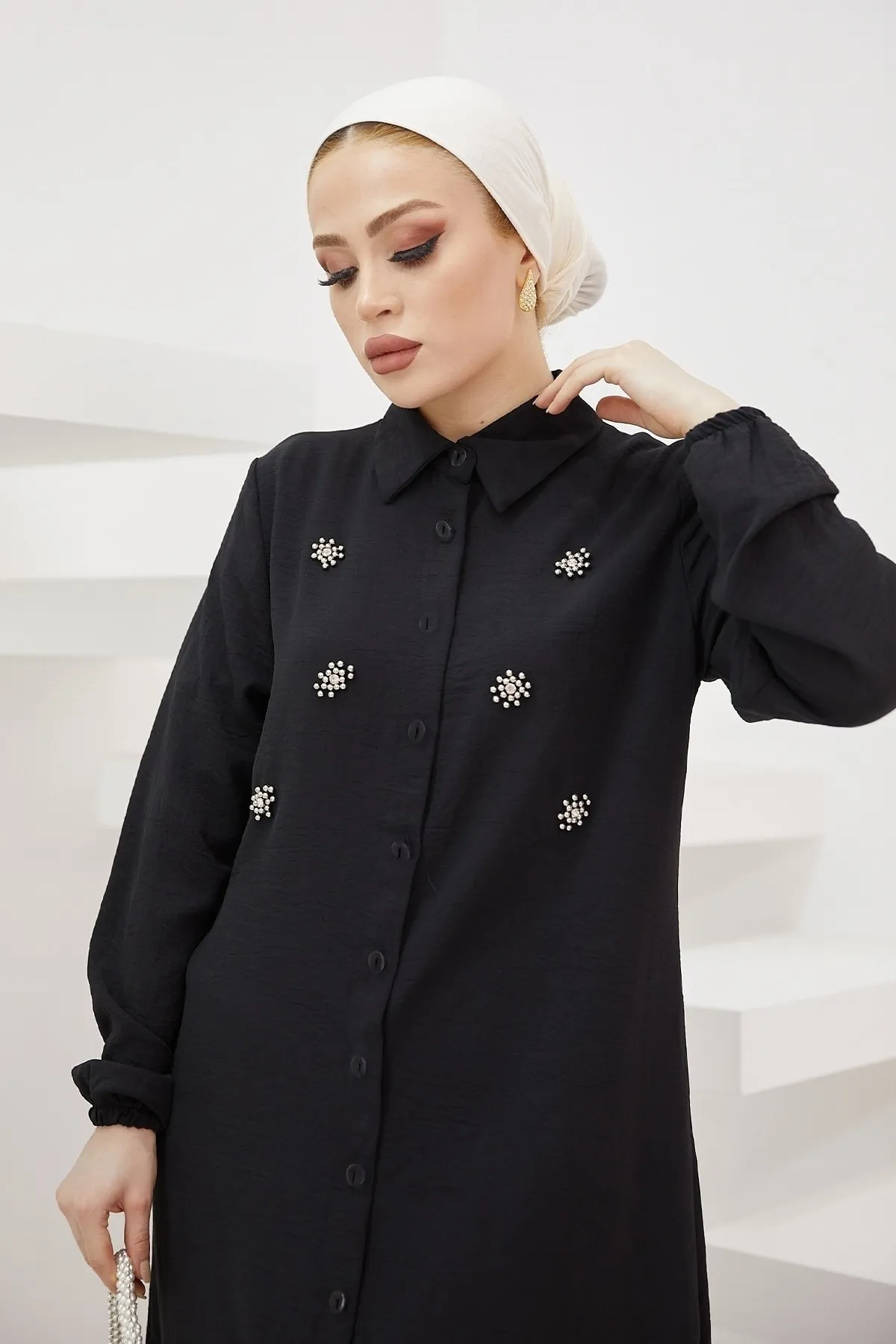 InStyle  Perlenbestickter Ayrobin-Doppelanzug – Schwarz