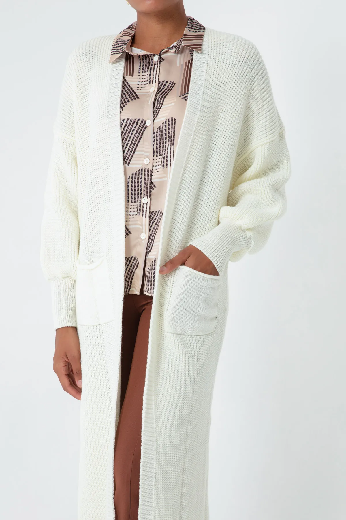 Lafaba  Weißer langer Cardigan für Damen mit Ballonärmeln