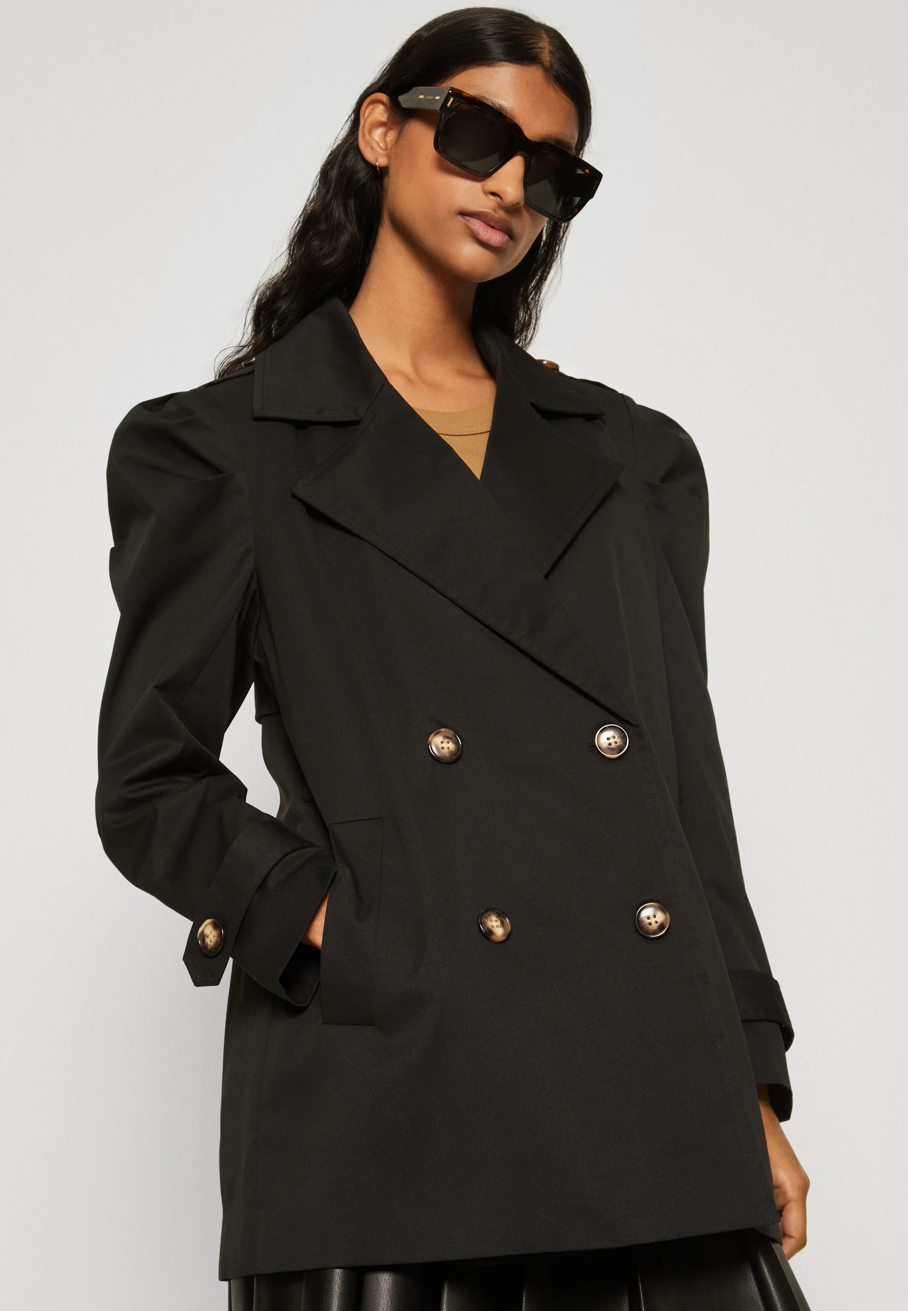 ONLY Petite ONLORCHID MANGA ABULLONADA - Gabardina