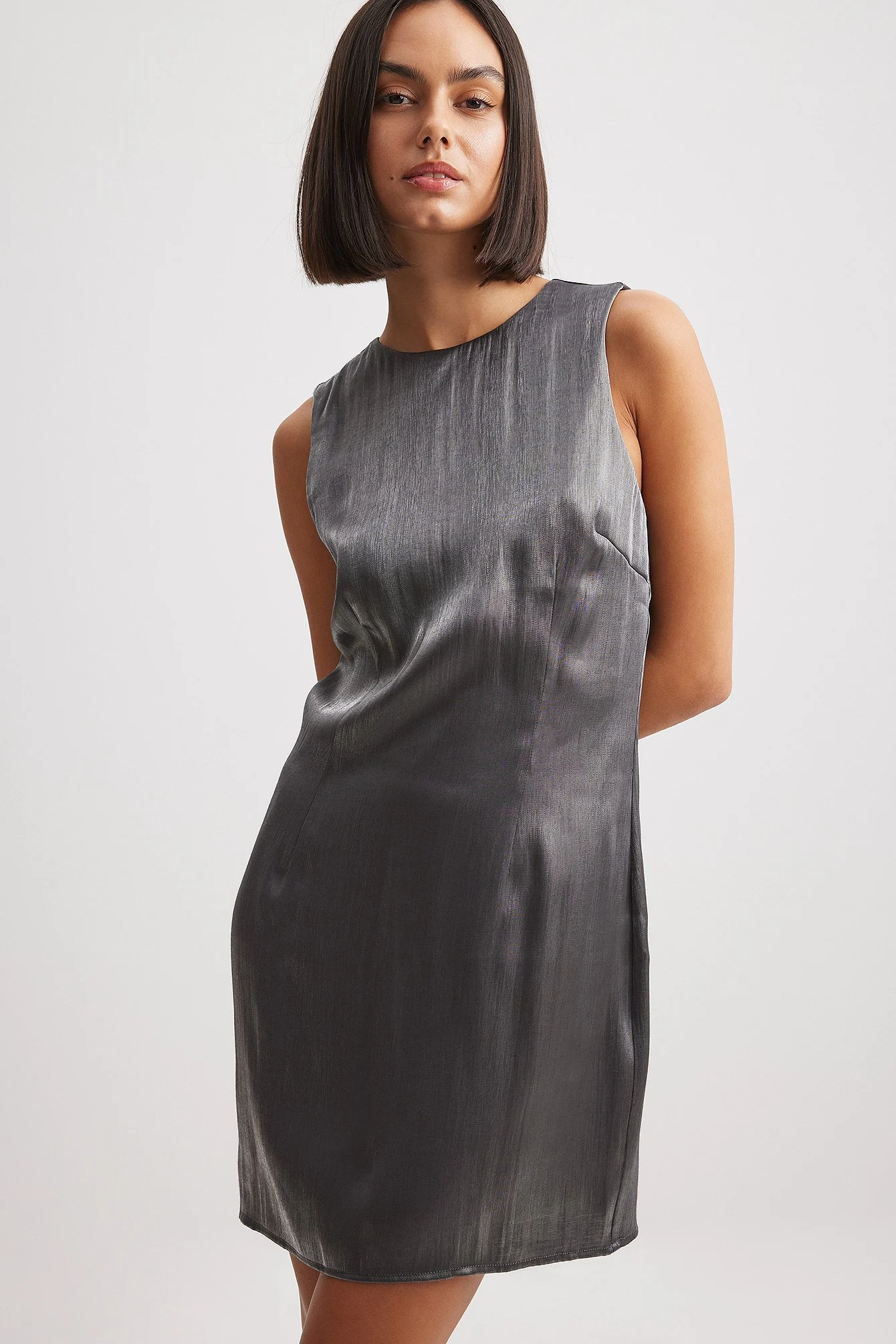 Minikleid im Metallic-Stil