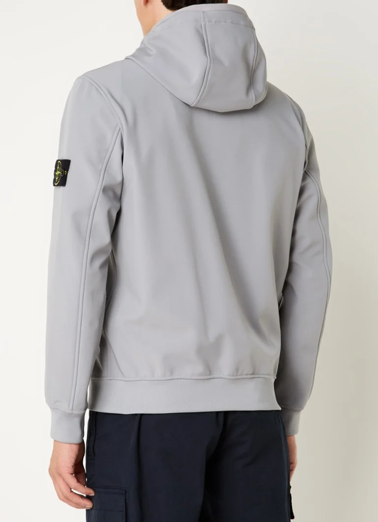 Μπουφάν Stone Island 8115Q softshell με τσέπες με φερμουάρ και λογότυπο