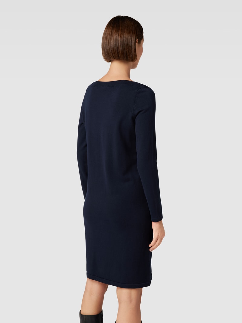 Knielanges Kleid mit U-Ausschnitt in marineblau