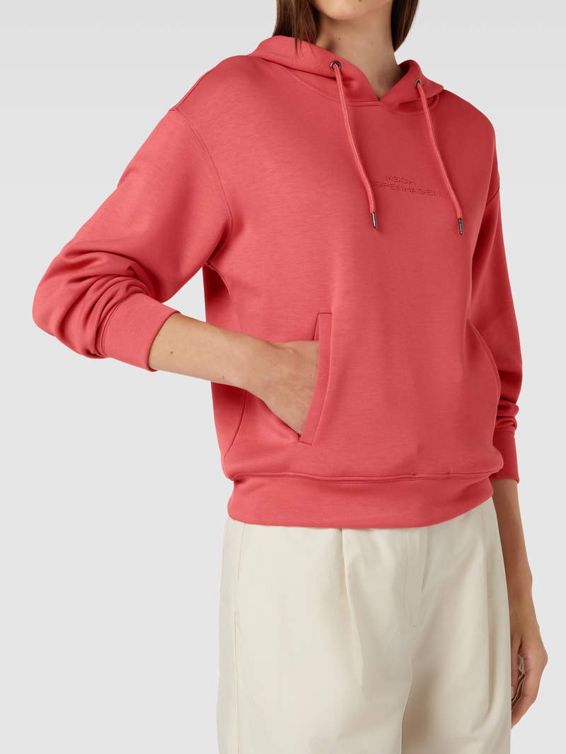 Hoodie mit Label-Print und Känguru-Tasche in hellrot
