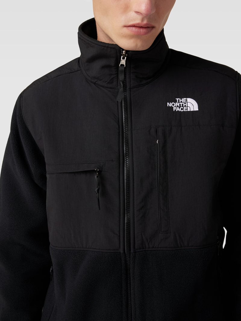 Fleecejacke mit Brusttaschen Modell 'DENALI' in schwarz