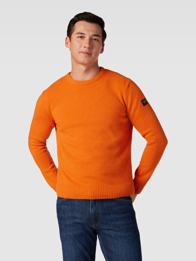 Strickpullover mit Label-Patch in orange