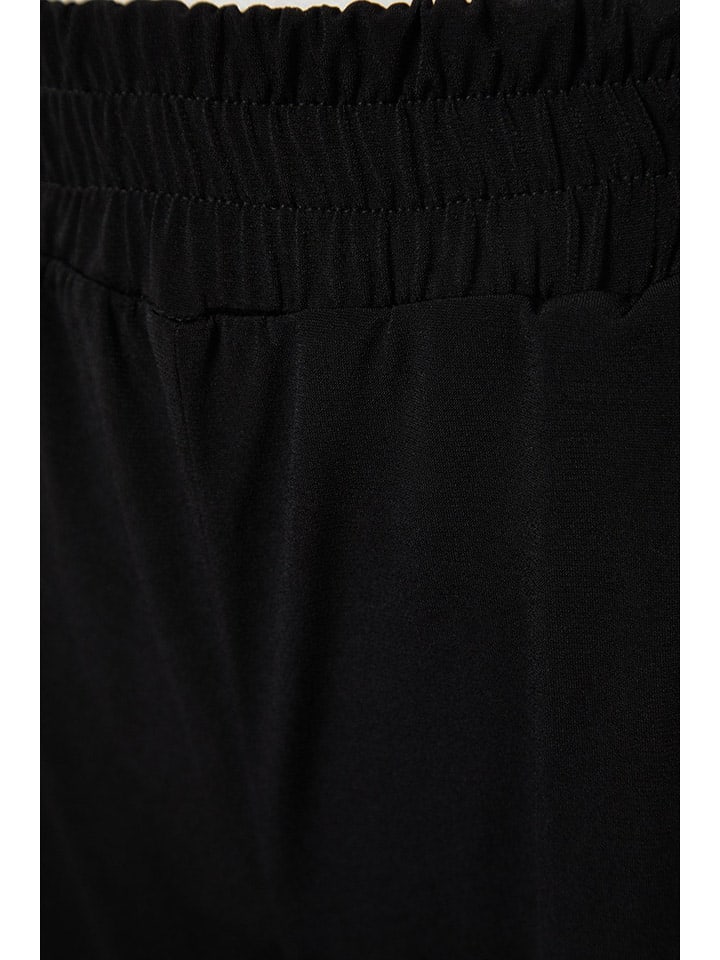 trendyol Hose in Schwarz günstig kaufen