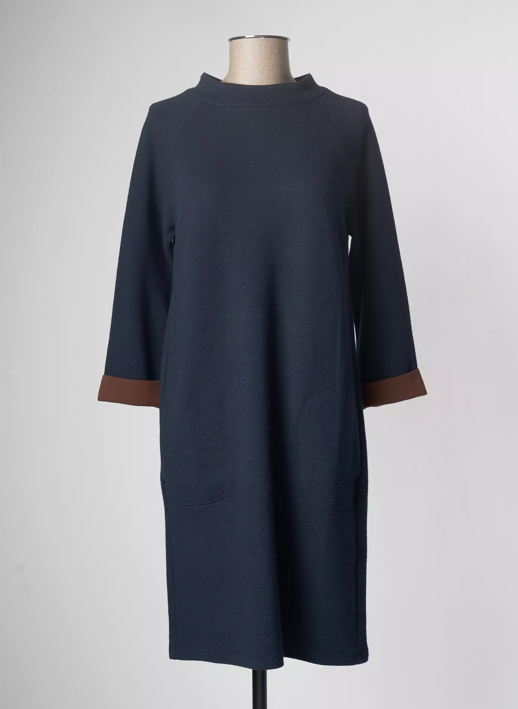 Betty Barclay Robes Courtes Femme couleur bleu