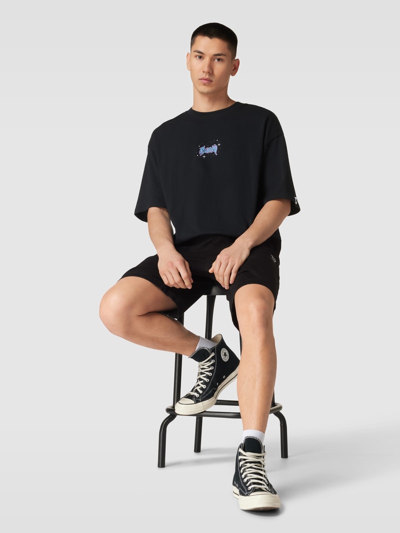 Bermudas mit Label-Patch in schwarz