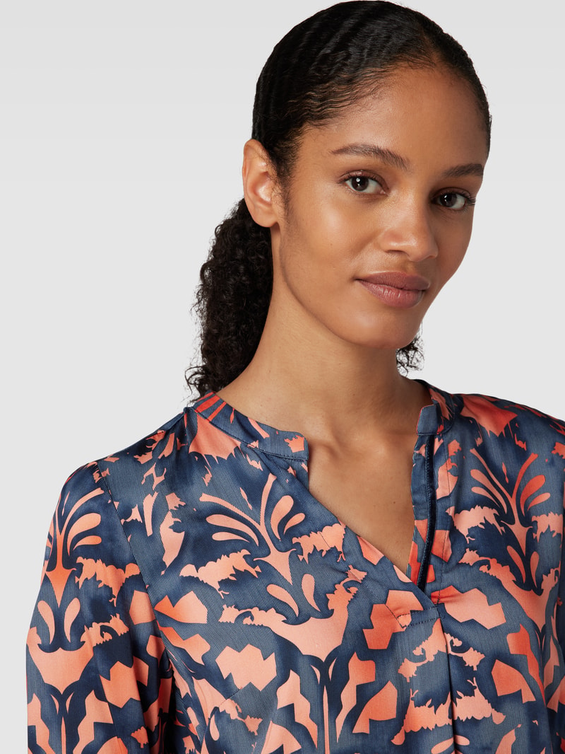 Blusenshirt mit Tunikakragen in apricot