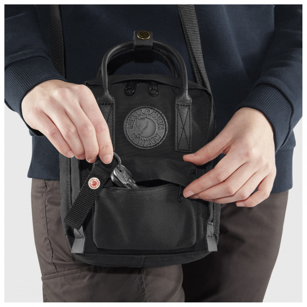 Fjällräven - Kånken No. 2 Black Sling 25 - Umhängetasche