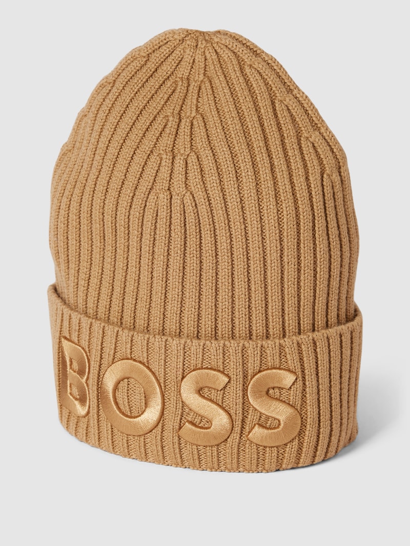 Beanie mit Label-Stitching Modell 'Lara' in camel