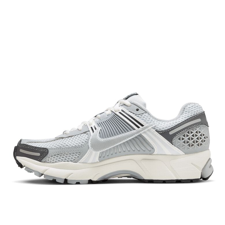 NIKE Zoom Vomero 5 pure platinum/metallic silver