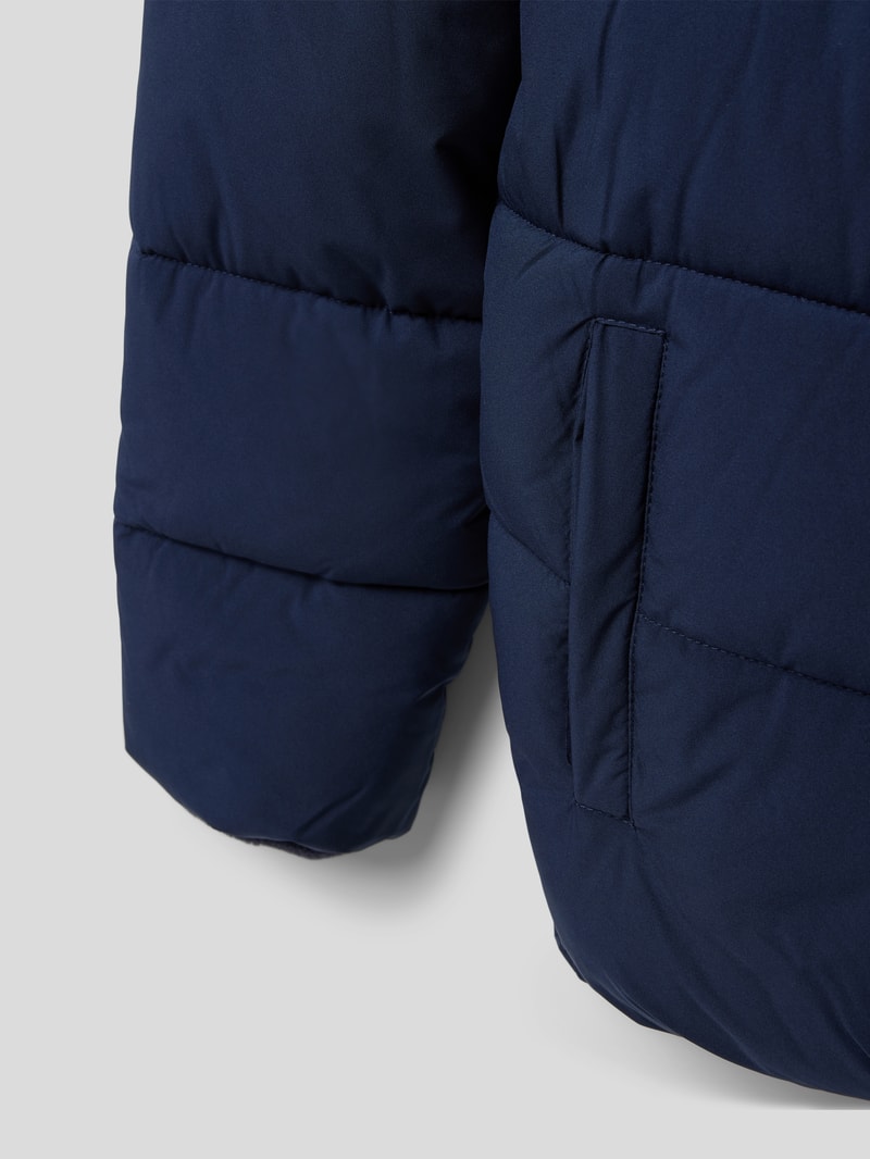 Steppjacke mit Streifenmuster in marineblau