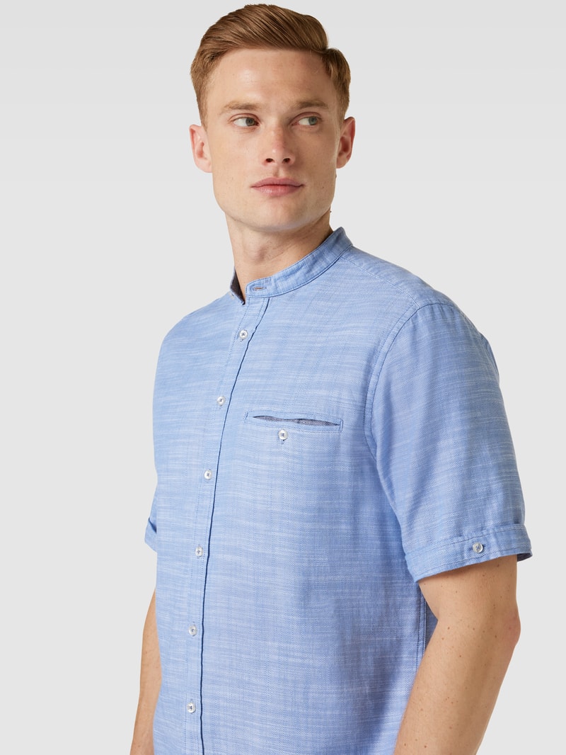 Freizeithemd mit Brusttasche in jeans