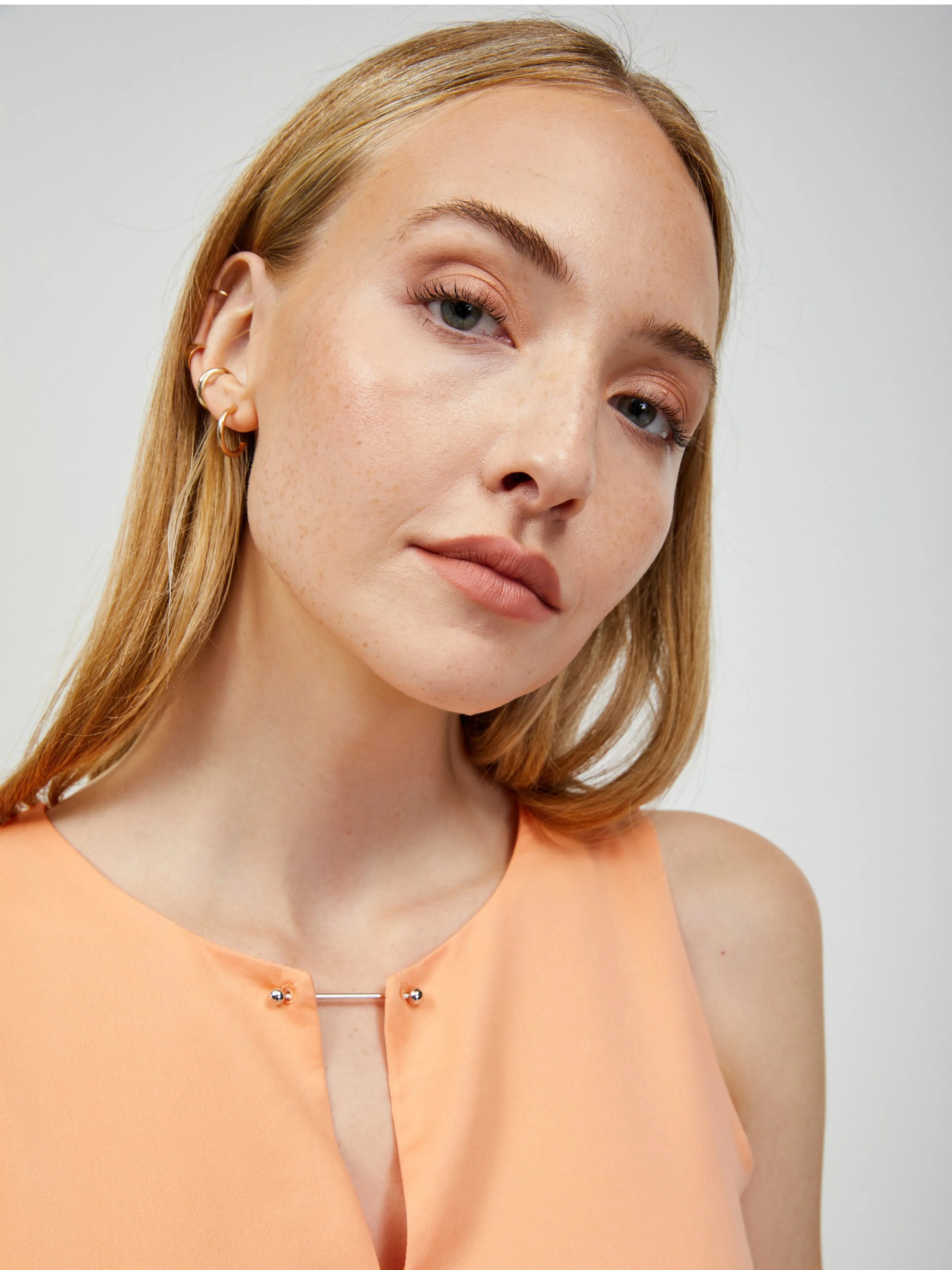 Aprikosenfarbene Bluse ORSAY
