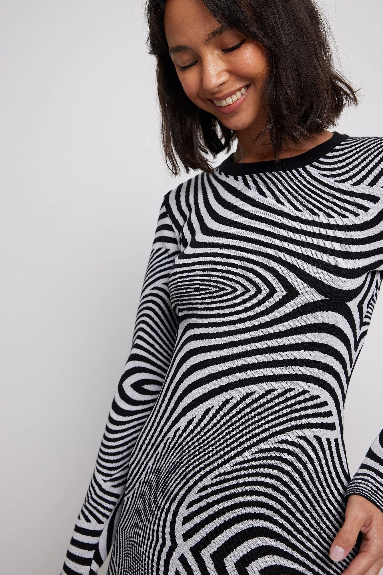 Jaqcuard Strickminikleid