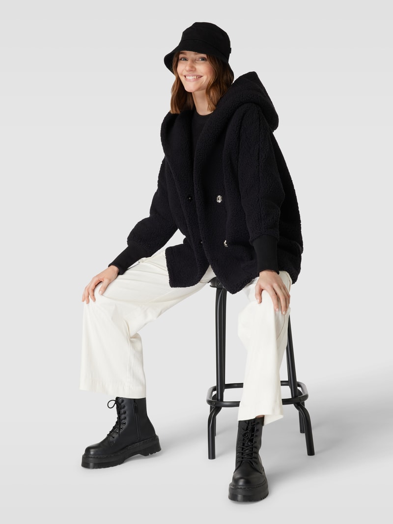 Jacke aus Teddyfell Modell 'CUDDLE' in schwarz