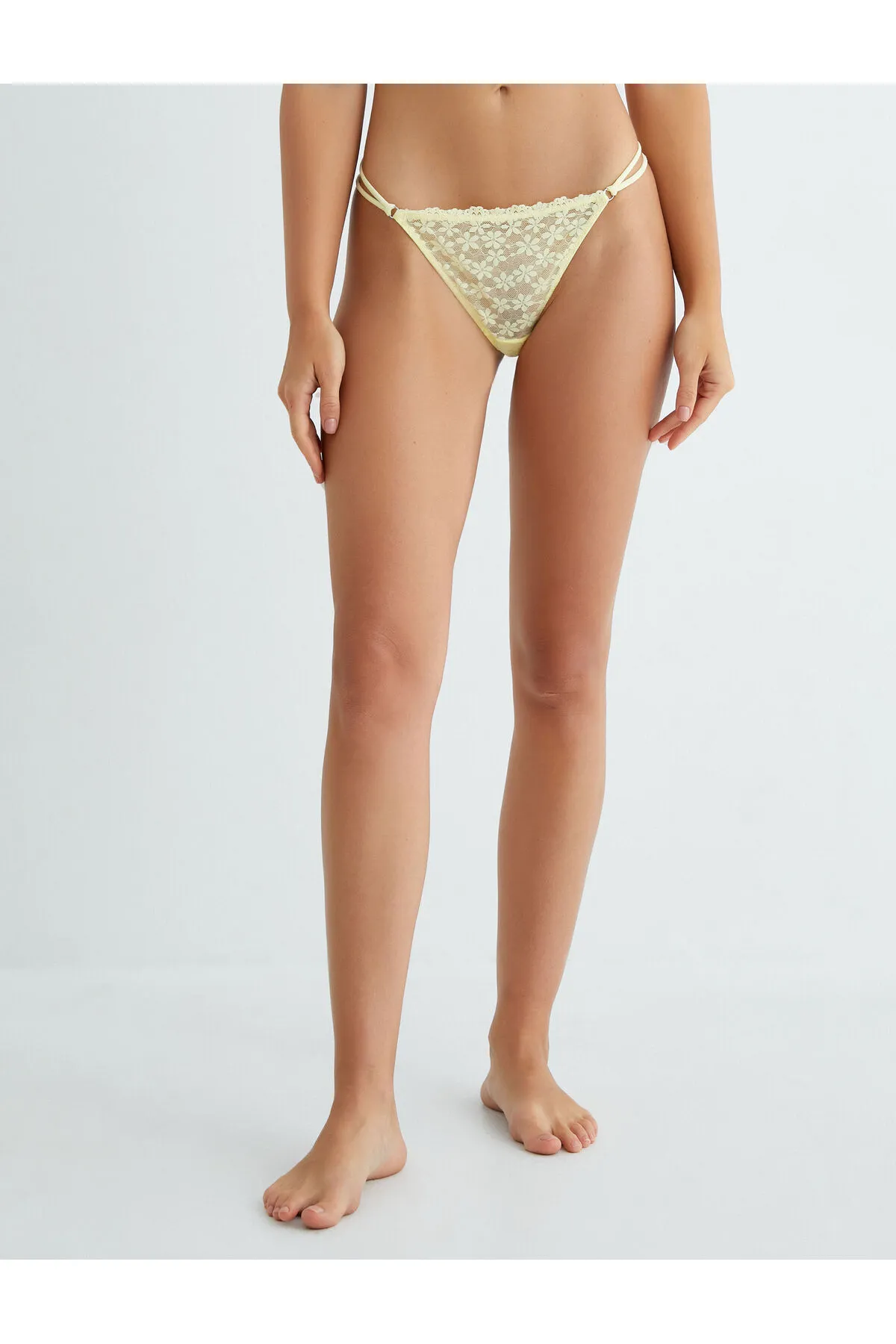 Koton  String-Höschen Spitze Normale Taille