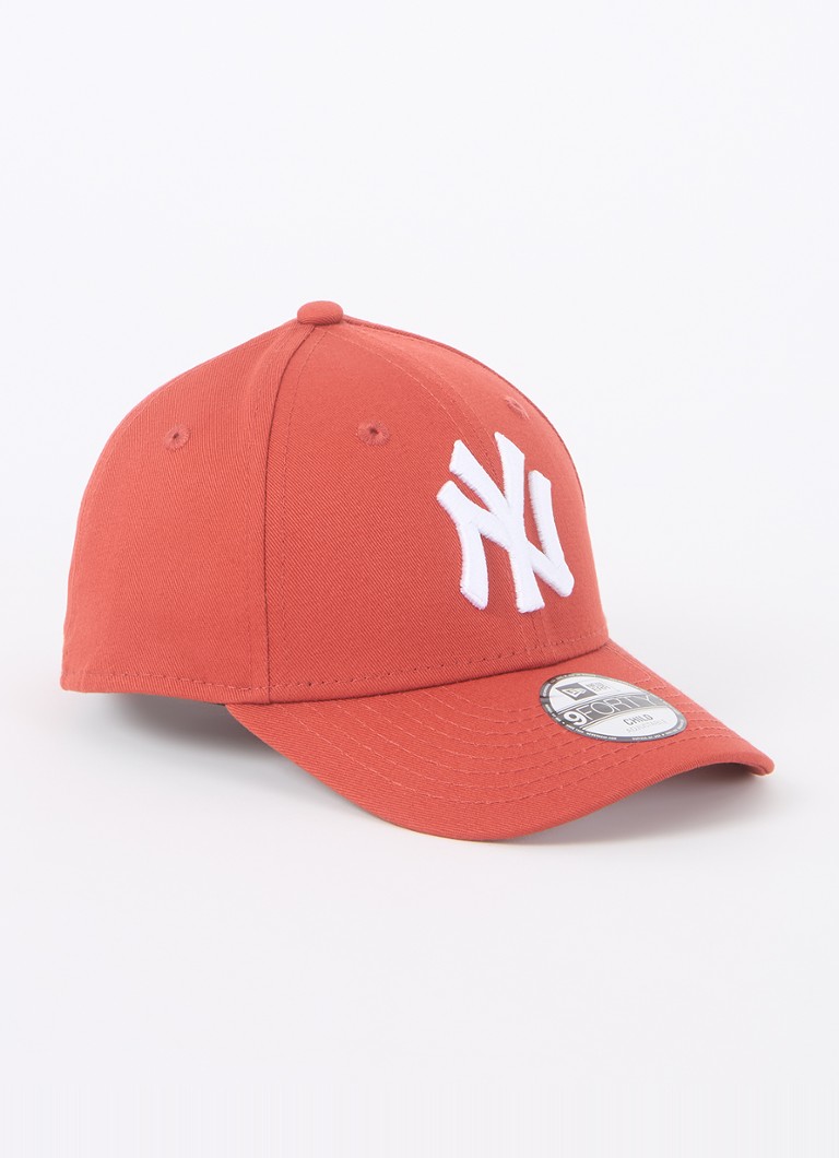 „New Era“ kepuraitė su „New York Yankees“ siuvinėjimu