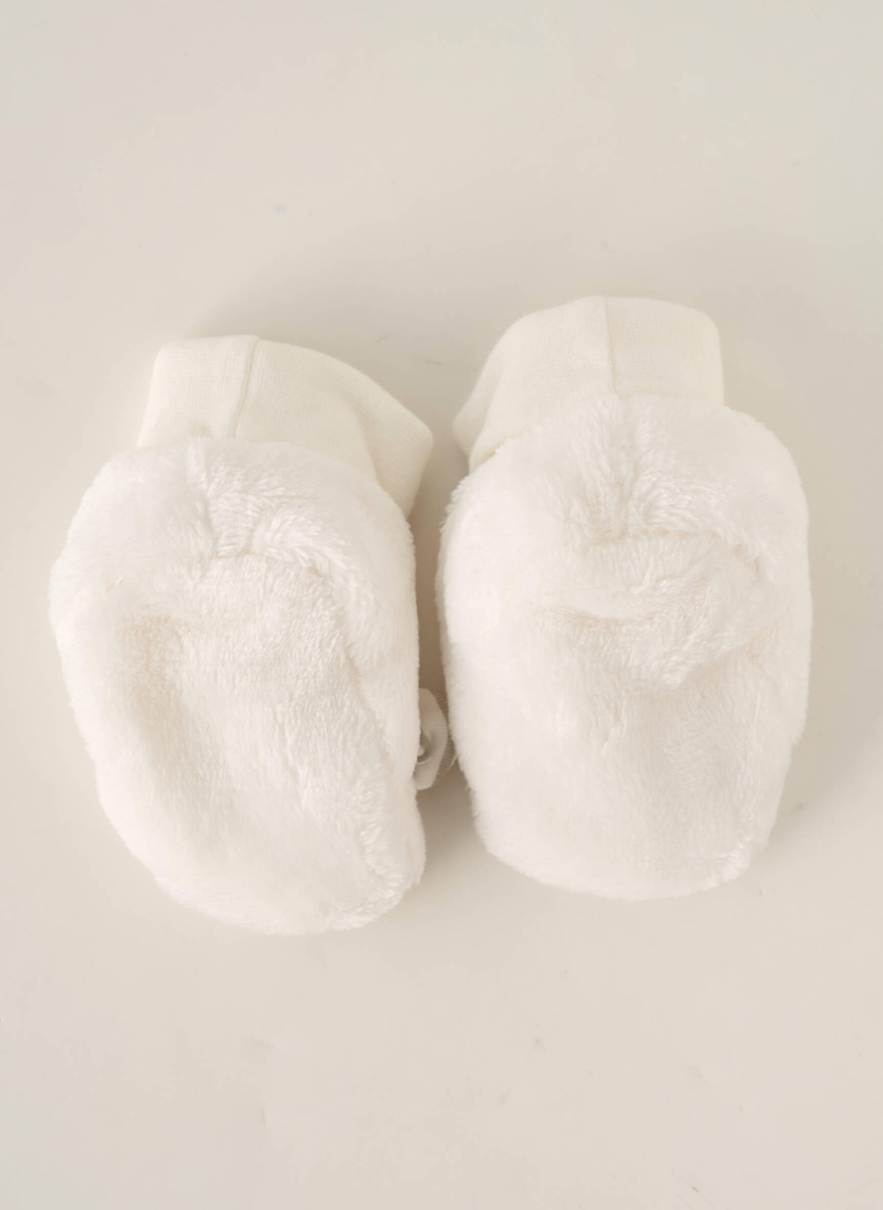 Absorba Chaussons Enfant couleur beige