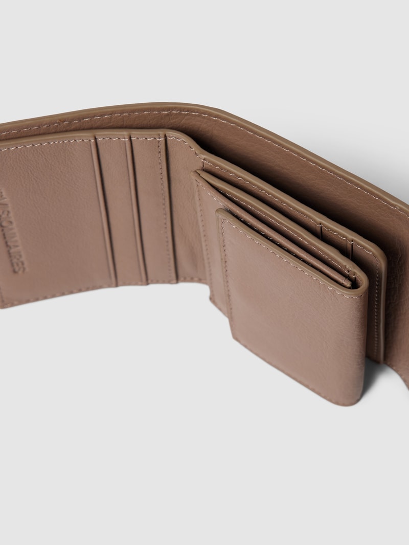 Portemonnaie mit Label-Detail Modell 'MELE SILKY' in taupe