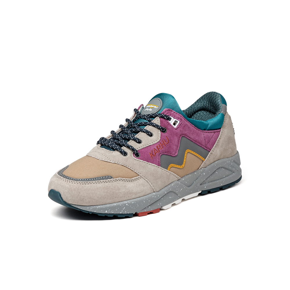 Karhu Aria 95 F803107 / grau
