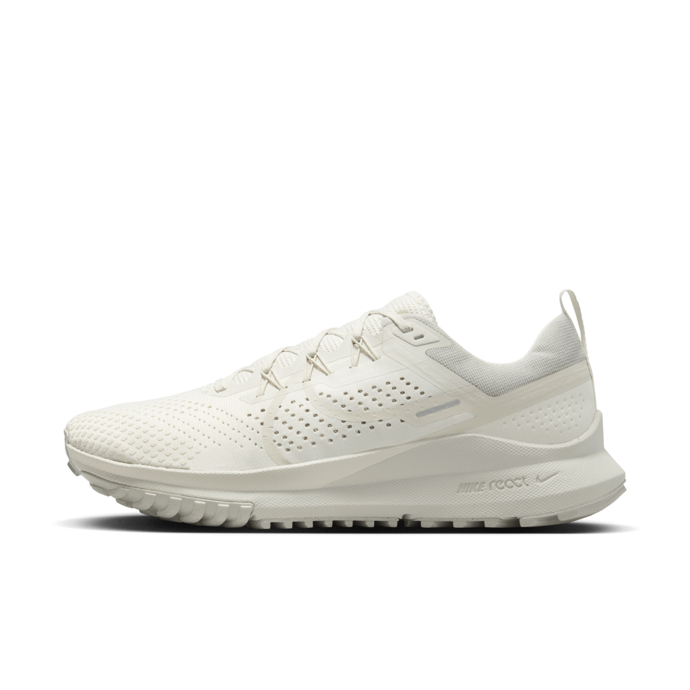 Nike React Pegasus Trail 4 DJ6158-008 / weiss