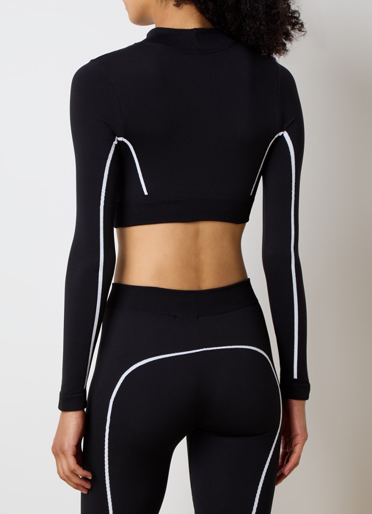 Bílý crop top s potiskem loga a strečem