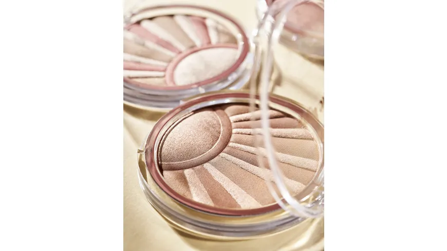 essence kissed by the light illuminating powder 10 g 02 - sun kissed