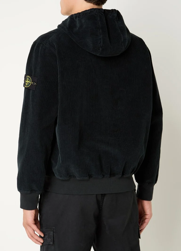 Φούτερ με κουκούλα και λογότυπο Stone Island E5FC3 με κοτλέ φούτερ και λογότυπο