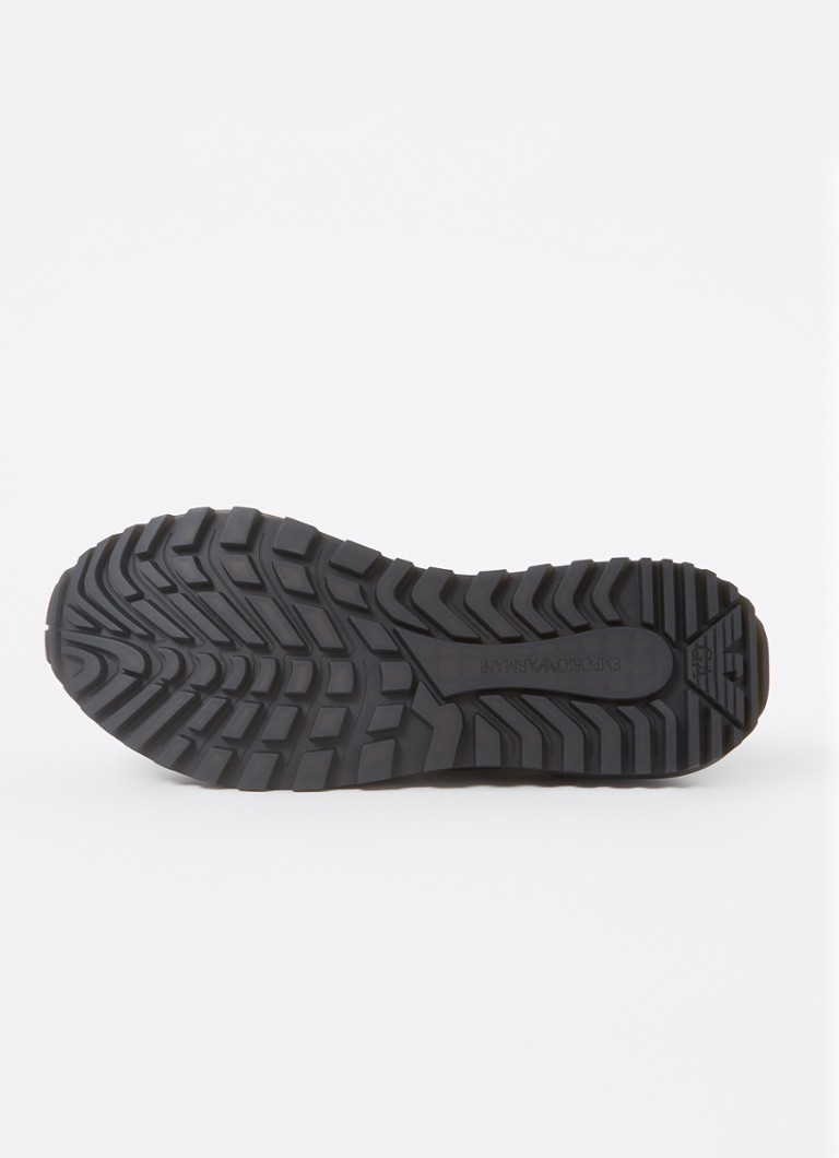 Sneakersy Emporio Armani z siateczki i detalami ze zamszu