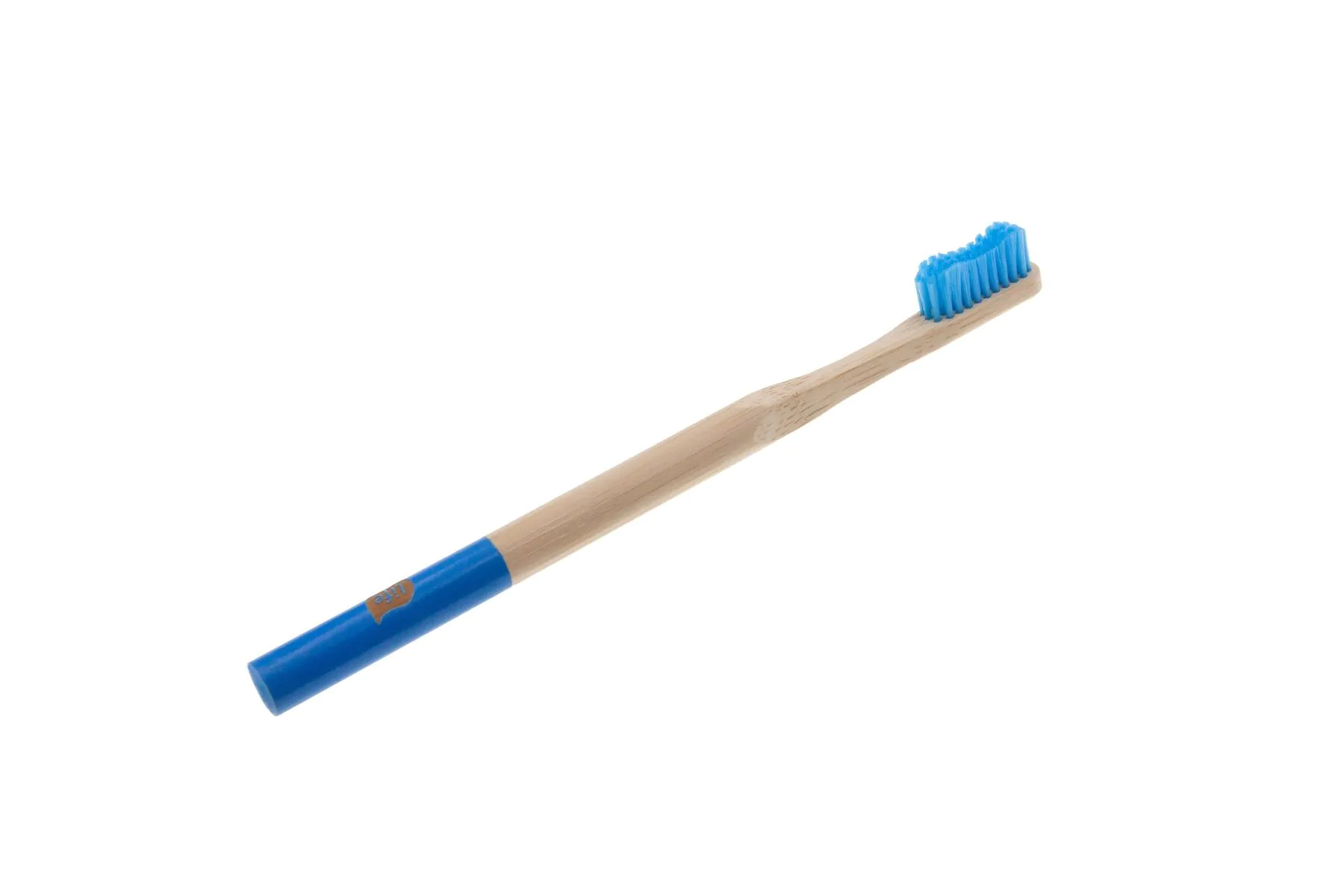 Life Dental мека бамбусова четкица за зубе плава