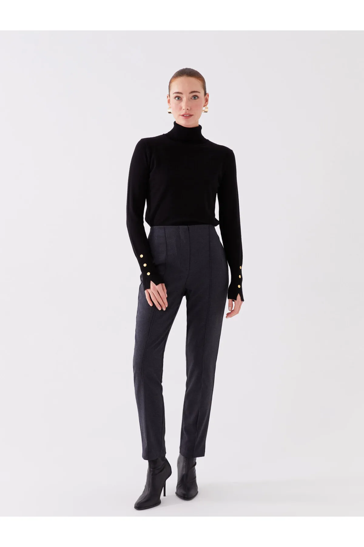 LC Waikiki  Slim-Fit-Damenhose mit Nahtdetails
