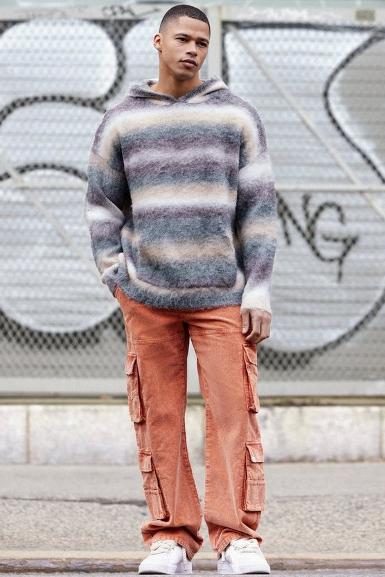 Lockere Cord-Hose mit Acid-Waschung und Taschen
