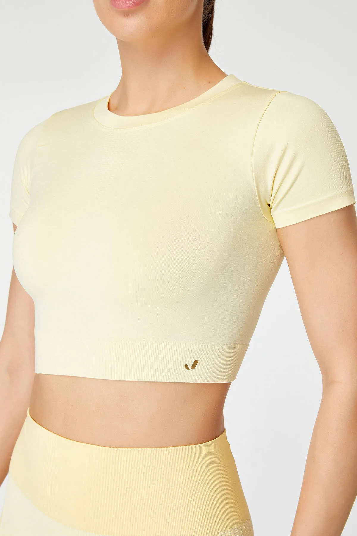 Jerf  Captiva Soft Textured & Flexible Crop Top Gelb