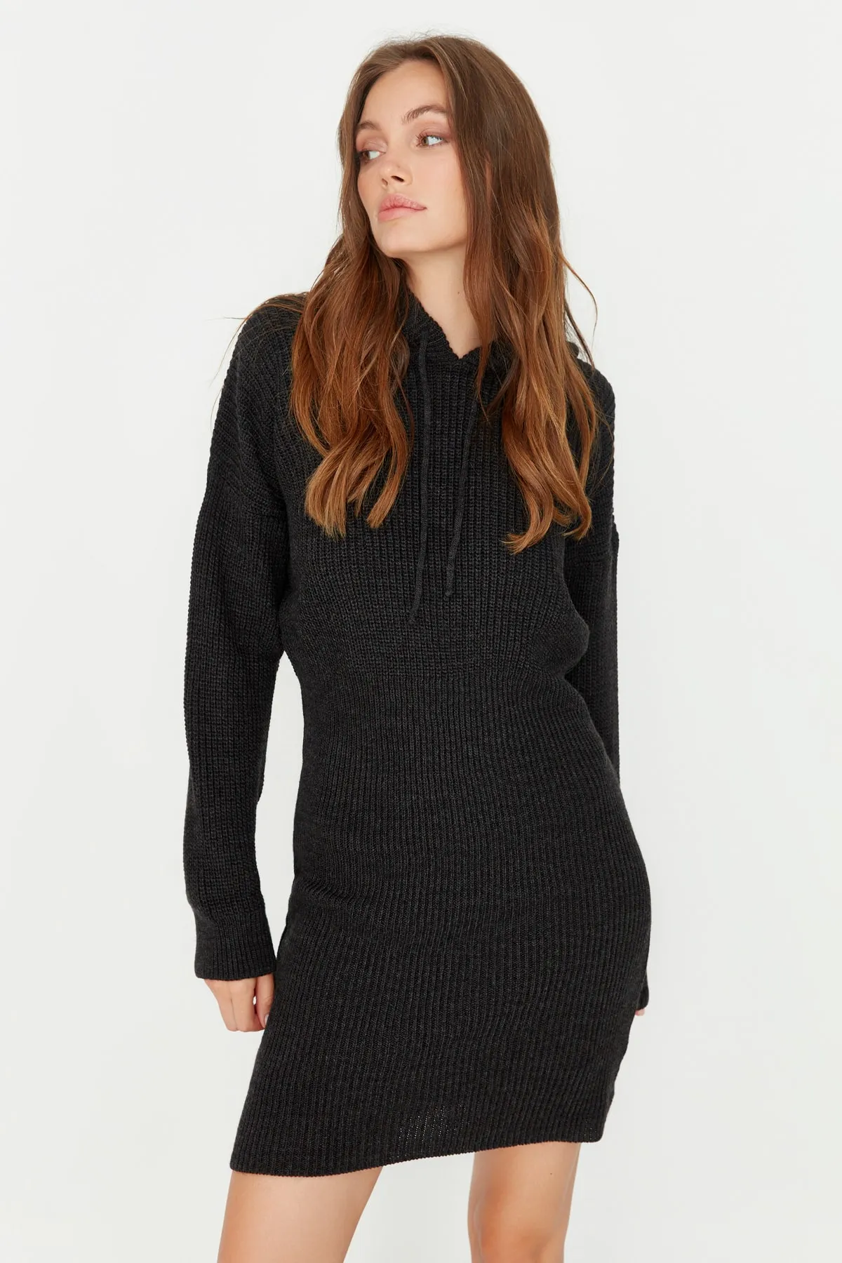 Trendyol Collection  Anthrazit Anthrazit Mini Strickkleid TWOAW23EL00075 Kleid TWOAW23EL00075