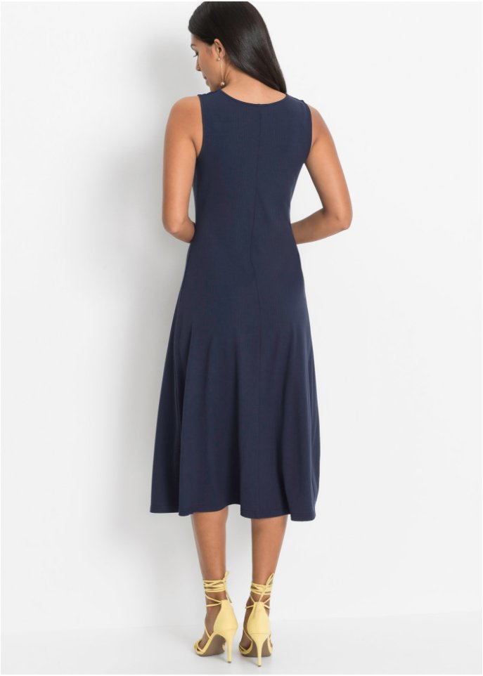 Sommerkleid mit Knöpfen
